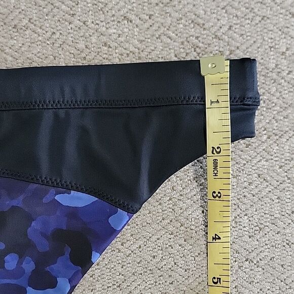 Athleta Blue Freestyle Camo Cheeky Swimsuit Bikini Bottom - Size Medium - Picture 12 of 14